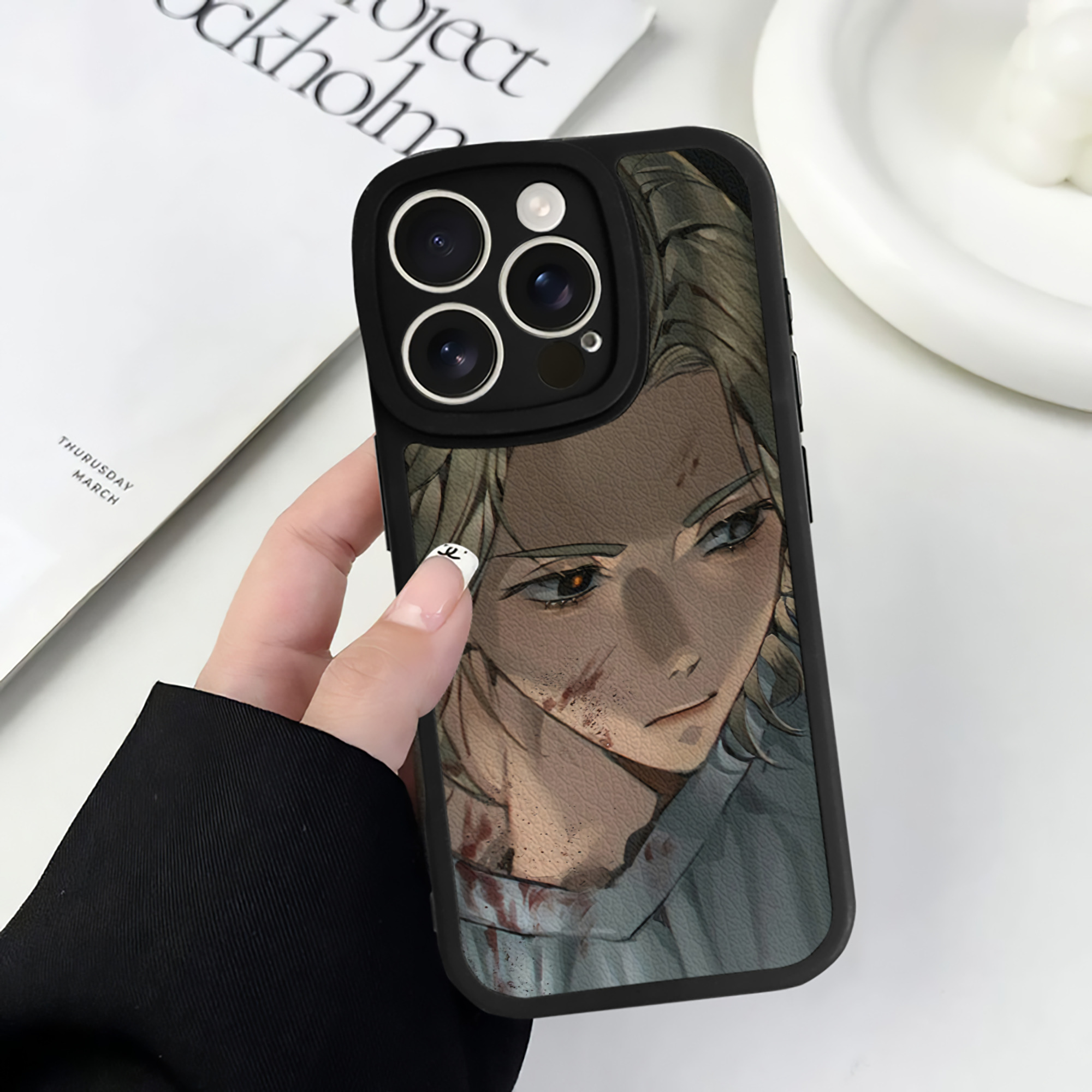 （画像用） 東京リベンジャーズ Tokyo Revengers 【iPhone 16シリーズ対応】シリコンスマホケース（レザー調） 材質：シリコン